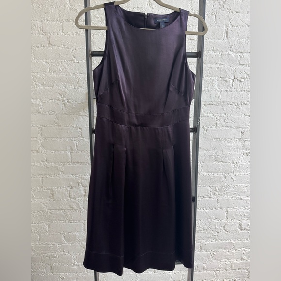 100% Silk, Banana Republic Black Sleeveless Dress, Size 2 - Picture 1 of 4